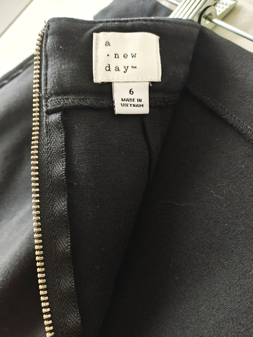 a.new.day Black Zip-Front Dress Size 6